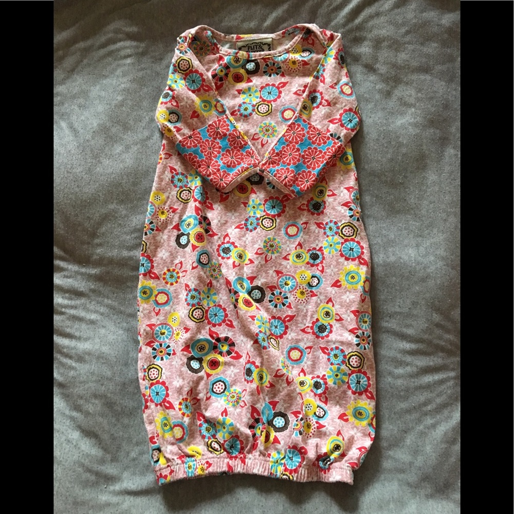 Flit & Flitter Newborn pink and paisley sleeper